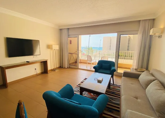 & Serviced By Marriott Apart Otel 5*