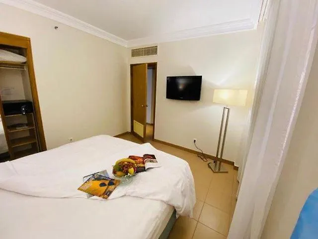 & Serviced By Marriott Apart Otel Hurgada