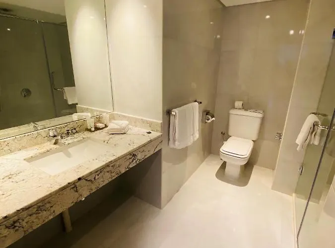 & Serviced By Marriott Apart Otel