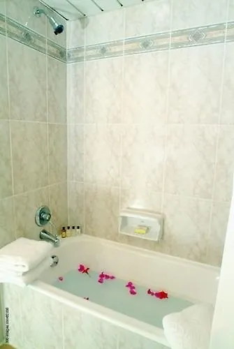 & Serviced By Marriott Apart Otel Hurgada