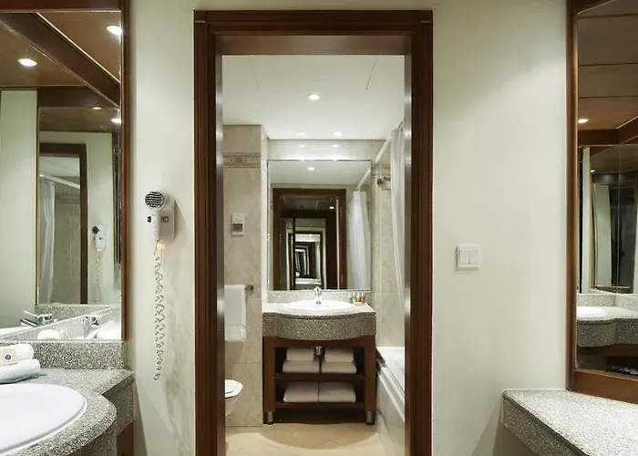 & Serviced By Marriott Apart Otel